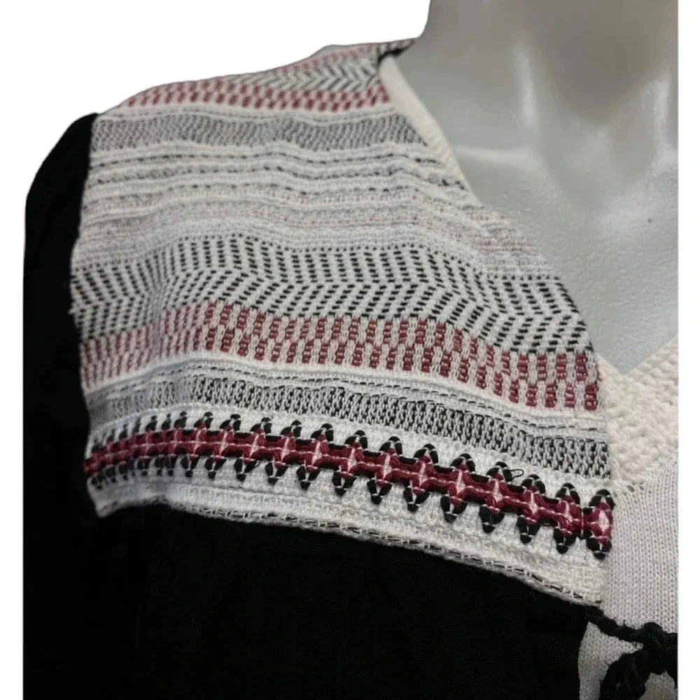 Love & Legend Open Tassel Tie Black Boho Top Size 20 - Picture 4 of 9